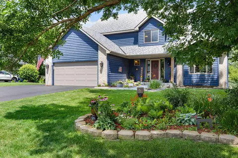 17633 Iberia Ave, Lakeville, MN 55044