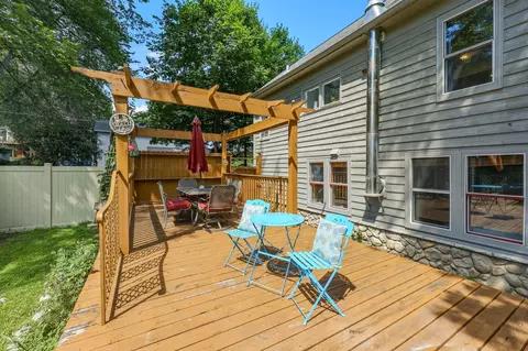 Exterior - 2605 Tyrone Ln, Mound, MN 55364 photo 7 of 11