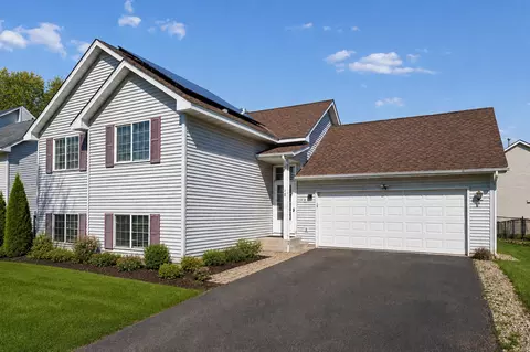 617 13th St, Farmington, MN 55024