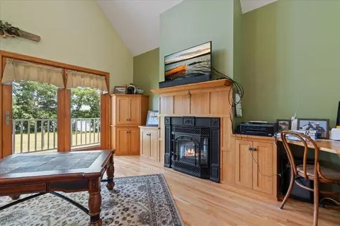Living - 43342 Hosta Ln, Pine River, MN 56474 photo 2 of 3