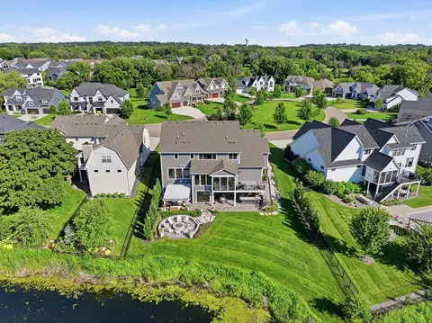 View/Area - 5880 Prestwick Ct, Excelsior, MN 55331 photo 10 of 12