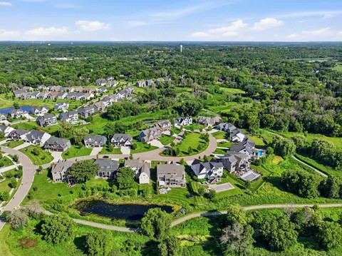 View/Area - 5880 Prestwick Ct, Excelsior, MN 55331 photo 8 of 12