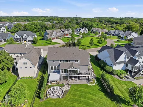 View/Area - 5880 Prestwick Ct, Excelsior, MN 55331 photo 9 of 12