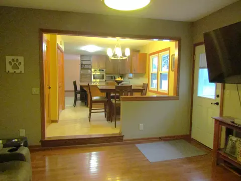 407 Eichelberger Ave, Montevideo, MN 56265 photo 21