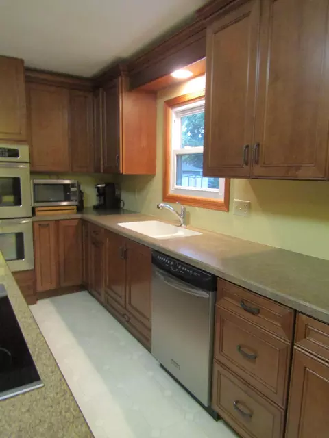 407 Eichelberger Ave, Montevideo, MN 56265 photo 13
