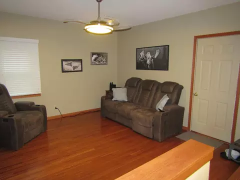 407 Eichelberger Ave, Montevideo, MN 56265 photo 24