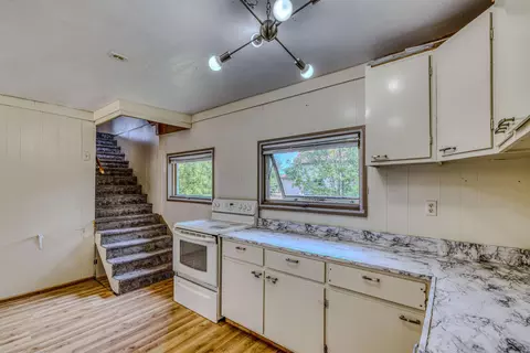 Kitchen - 4106 E 1st St, Superior, WI 54880 photo 1 of 7