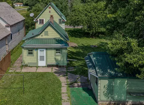 Exterior - 4106 E 1st St, Superior, WI 54880 photo 9 of 11