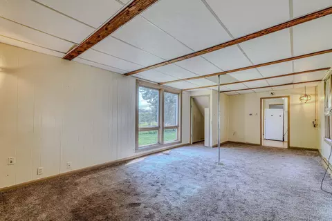 Living - 4106 E 1st St, Superior, WI 54880 photo 2 of 3