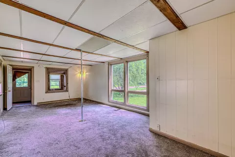 Living - 4106 E 1st St, Superior, WI 54880 photo 1 of 3