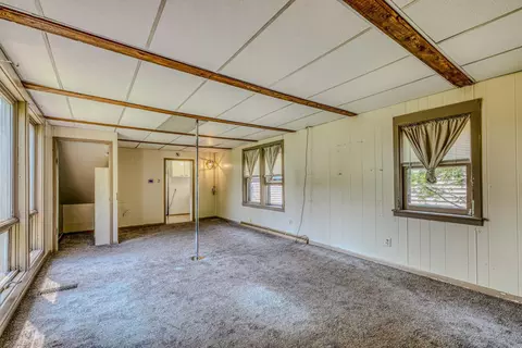 Living - 4106 E 1st St, Superior, WI 54880 photo 3 of 3