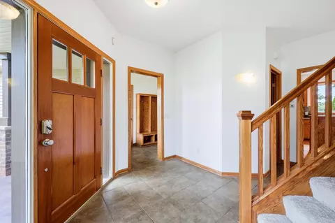 Entry Way - 4308 Cass Ct, Webster, MN 55088 photo 3 of 6