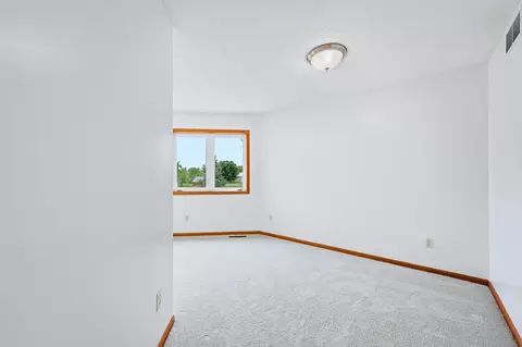 Bedroom - 4308 Cass Ct, Webster, MN 55088 photo 7 of 12