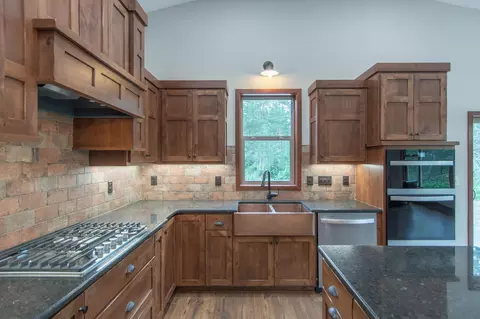 Kitchen - 11775 Forestview Dr, Baxter, MN 56425 photo 2 of 6