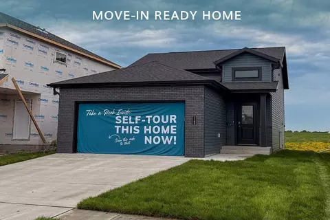 1193 Rachel Dr W, West Fargo, ND 58078
