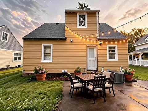 Exterior - 604 13th St SW, Willmar, MN 56201 photo 4 of 6