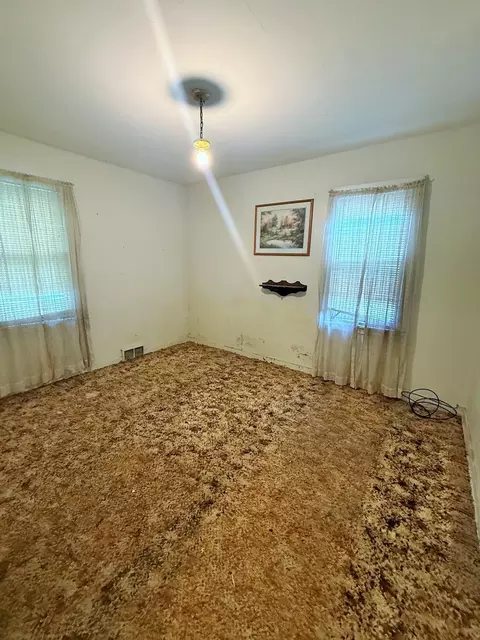 Bedroom - 604 13th St SW, Willmar, MN 56201 photo 1 of 5