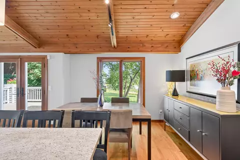 Dining - 1760 Commerce Blvd, Mound, MN 55364 photo 1 of 3