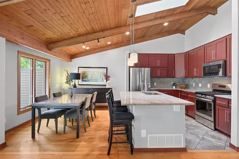 Kitchen - 1760 Commerce Blvd, Mound, MN 55364 photo 1 of 6