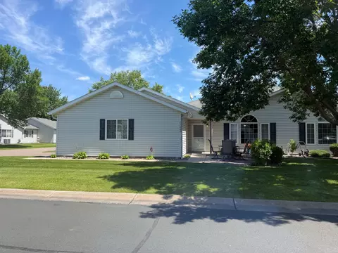 11009 57th St NE, Albertville, MN 55301