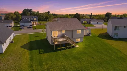 314 Aspen Dr, Somerset, WI 54025