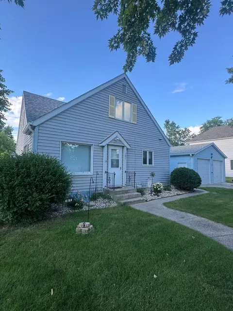 101 6th St E, Finley, ND 58230 photo 2