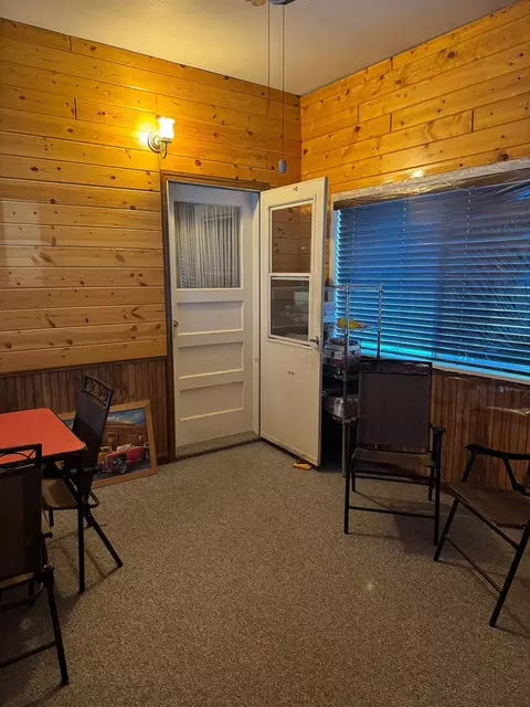 101 6th St E, Finley, ND 58230 photo 4