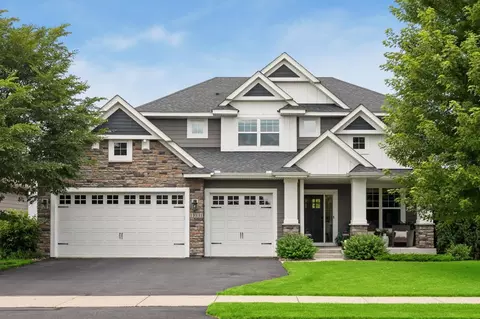 11031 Sundance Woods Blvd, Osseo, MN 55369