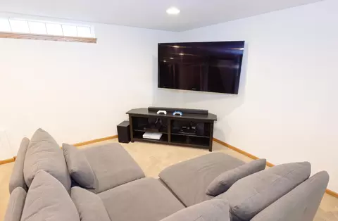 Living - 29 Orme Ct, Saint Paul, MN 55116 photo 5 of 5