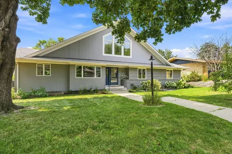 Exterior - 29 Orme Ct, Saint Paul, MN 55116 photo 7 of 8