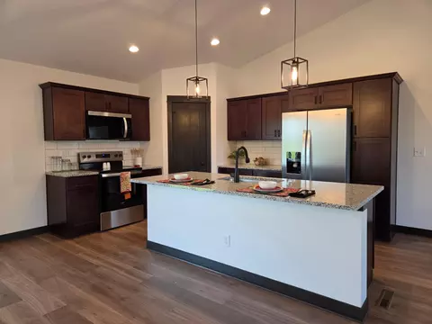 Kitchen - 3 Marie Cir, Elysian, MN 56028 photo 1 of 5
