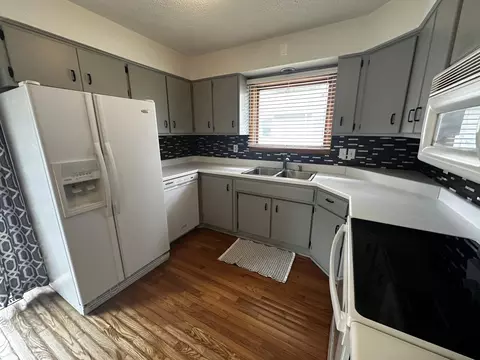 Kitchen - 1002 Poplar Ave, Marshall, MN 56258 photo 3 of 3