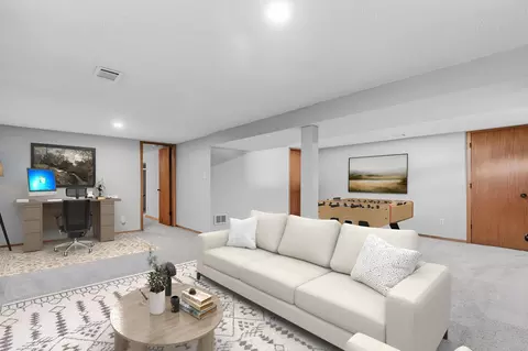 Living - 736 Lasso Ln, Eagan, MN 55123 photo 4 of 5
