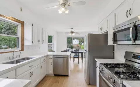 Kitchen - 609 Mill St, Excelsior, MN 55331 photo 5 of 5