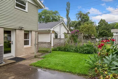Exterior - 609 Mill St, Excelsior, MN 55331 photo 6 of 6