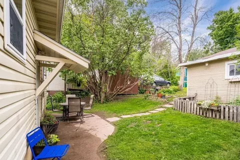 Exterior - 3331 Vernon St, Duluth, MN 55806 photo 4 of 8