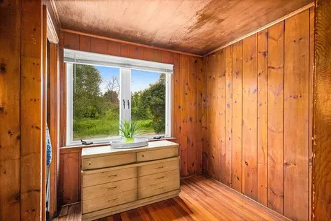Bedroom - 3331 Vernon St, Duluth, MN 55806 photo 1 of 4