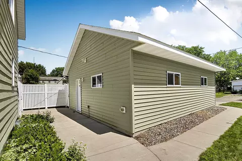 122 16th Ave N, Saint Cloud, MN 56303 photo 5