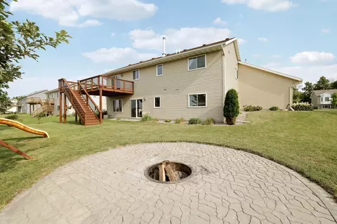 1108 Mulberry Ave NE, Montgomery, MN 56069