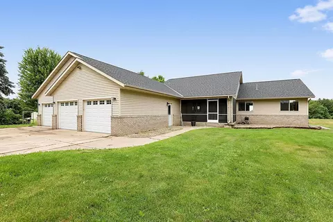 29203 Frontage Rd, Saint Joseph, MN 56374