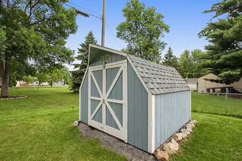 Exterior - 412 Red River Ave S, Cold Spring, MN 56320 photo 4 of 6