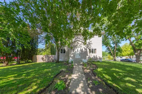 Exterior - 108 1st Ave NW, Mapleton, MN 56065 photo 1 of 3