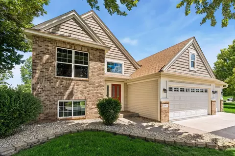 10917 Nassau Cir NE, Blaine, MN 55449