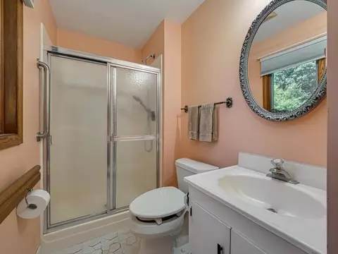 Bath - 5890 Henry St, Maple Plain, MN 55359 photo 2 of 2