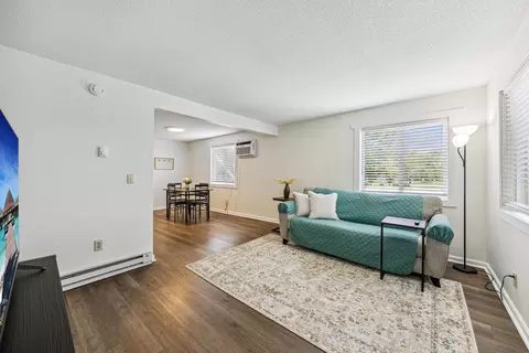 Living - 23017 60th Ave, Saint Augusta, MN 56301 photo 4 of 4