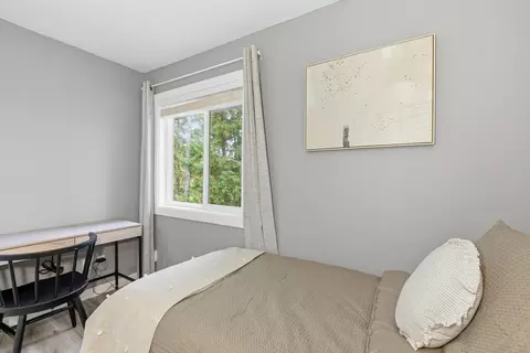 Bedroom - 23017 60th Ave, Saint Augusta, MN 56301 photo 7 of 8