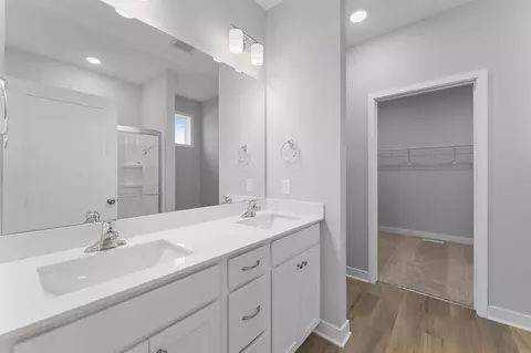 Entry Way - 1247 Marlene Ave, River Falls, WI 54022 photo 2 of 2