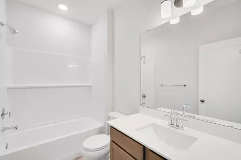 Bath - 1247 Marlene Ave, River Falls, WI 54022 photo 1 of 1