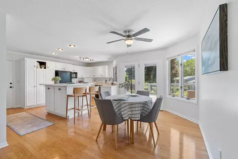 6540 Zealand Ave N, Brooklyn Park, MN 55428
