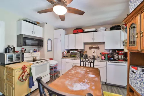Kitchen - 508 4th Ave NE, Brainerd, MN 56401 photo 2 of 3